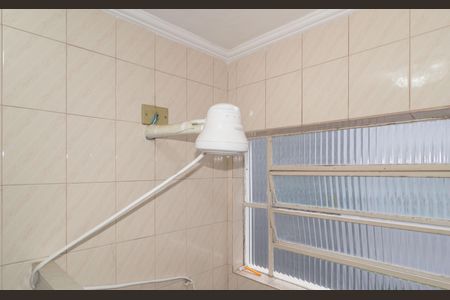 Casa à venda com 200m², 4 quartos e 2 vagas Casa à venda com 200m², 4 quartos e 2 vagasDetalhe - Banheiro 2