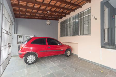 Casa à venda com 200m², 4 quartos e 2 vagas Casa à venda com 200m², 4 quartos e 2 vagasGaragem