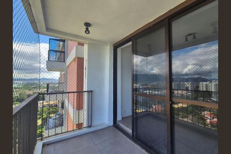 Apartamento à venda com 110m², 2 quartos e 1 vagaVaranda