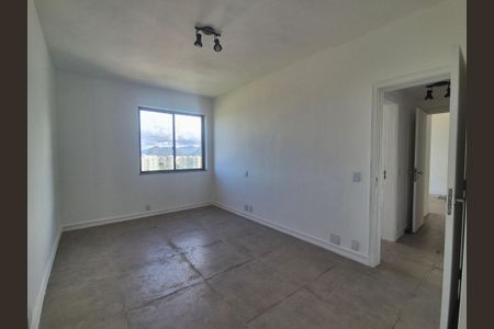 Apartamento à venda com 110m², 2 quartos e 1 vagaSuite