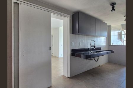 Apartamento à venda com 110m², 2 quartos e 1 vagaCozinha