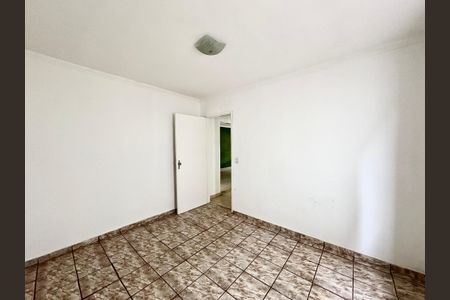 Casa à venda com 250m², 4 quartos e 4 vagas Casa à venda com 250m², 4 quartos e 4 vagasQuarto 2 - casa 1