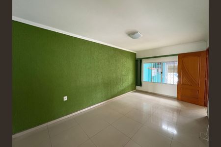 Casa à venda com 250m², 4 quartos e 4 vagasSala - casa 1