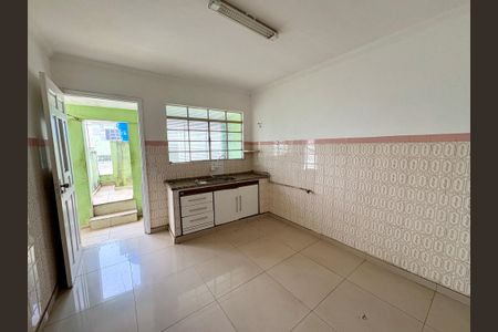 Casa à venda com 250m², 4 quartos e 4 vagas Casa à venda com 250m², 4 quartos e 4 vagasCozinha - casa 1
