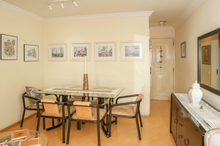 Apartamento à venda com 109m², 3 quartos e 1 vagaSala