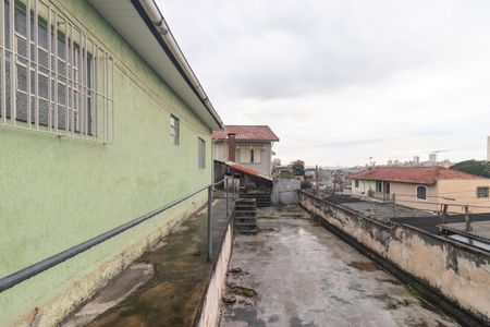 Casa à venda com 42m², 1 quarto e sem vagaQuintal