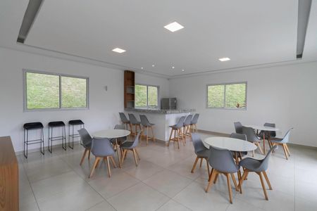 Apartamento à venda com 43m², 2 quartos e 1 vagaÁrea comum - Salão de festas