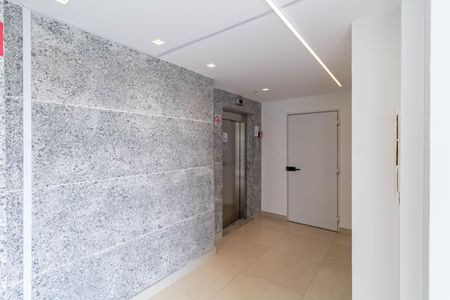 Apartamento à venda com 43m², 2 quartos e 1 vagaHall social