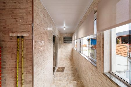 Casa à venda com 100m², 3 quartos e 1 vagaÁrea de Serviço e Varanda