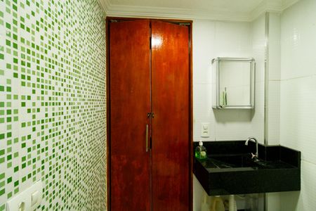 Casa à venda com 100m², 3 quartos e 1 vagaBanheiro