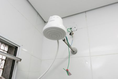 Casa à venda com 240m², 1 quarto e 2 vagasBanheiro - Chuveiro