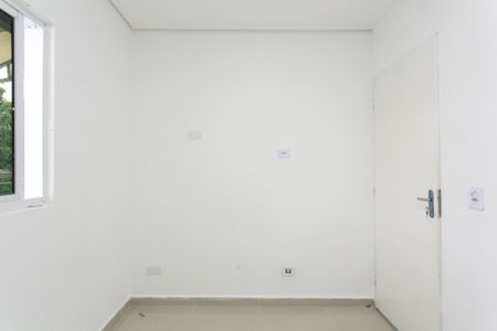 Quarto de casa à venda com 1 quarto, 240m² em Jardim Lajeado, São Paulo