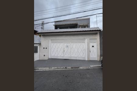 Casa à venda com 240m², 8 quartos e 2 vagasFachada