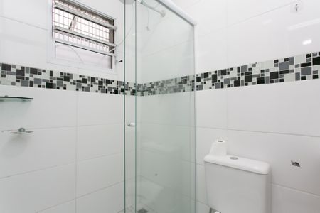 Casa à venda com 240m², 1 quarto e 2 vagasBanheiro