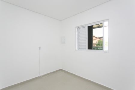 Quarto de casa à venda com 1 quarto, 240m² em Jardim Lajeado, São Paulo