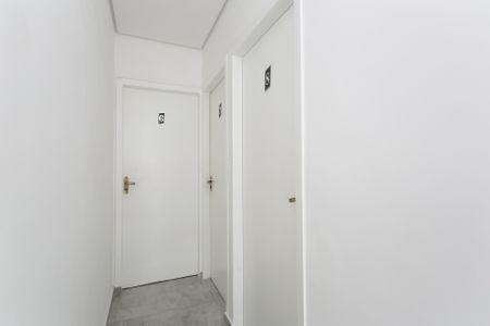 Casa à venda com 240m², 1 quarto e 2 vagasCorredor