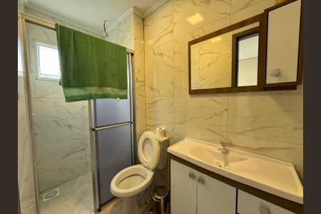 Casa à venda com 230m², 3 quartos e 2 vagasBanheiro/ Suíte 2