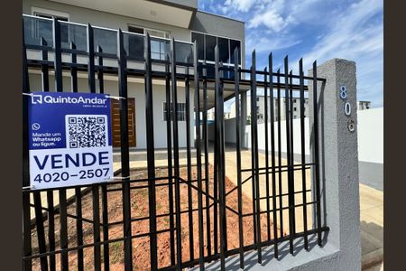 Casa à venda com 230m², 3 quartos e 2 vagasPlaquinha fachada instalada