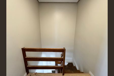 Casa à venda com 230m², 3 quartos e 2 vagasCorredor