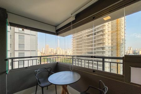 Studio para alugar com 30m², 1 quarto e sem vaga Studio para alugar com 30m², 1 quarto e sem vagaVaranda