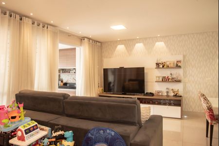Apartamento à venda com 115m², 2 quartos e 2 vagasSala