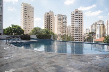 Apartamento à venda com 115m², 2 quartos e 2 vagasÁrea comum - Piscina