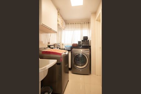 Apartamento à venda com 115m², 2 quartos e 2 vagasÁrea de Serviço