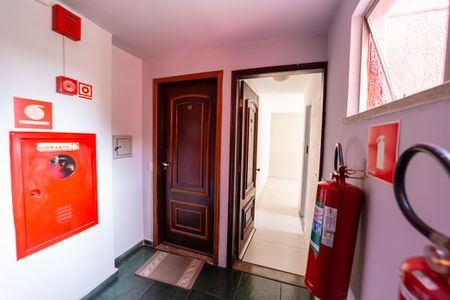 Apartamento à venda com 57m², 2 quartos e 1 vagaÁrea comum