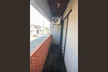 Casa à venda com 83m², 3 quartos e 1 vagaSacada