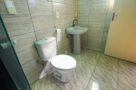 Casa à venda com 83m², 3 quartos e 1 vagaBanheiro