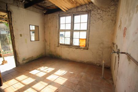 Casa à venda com 83m², 3 quartos e 1 vagaÁrea de Serviço