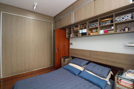 Apartamento para alugar com 180m², 3 quartos e 1 vaga Apartamento para alugar com 180m², 3 quartos e 1 vagaSuíte 1