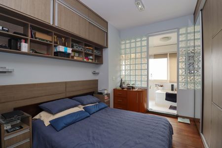 Apartamento para alugar com 180m², 3 quartos e 1 vaga Apartamento para alugar com 180m², 3 quartos e 1 vagaSuíte 1