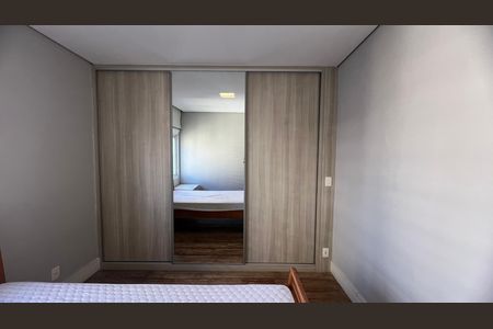 Apartamento para alugar com 180m², 2 quartos e 2 vagas Apartamento para alugar com 180m², 2 quartos e 2 vagasQuarto