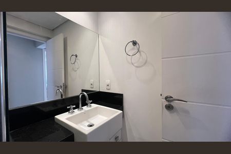 Apartamento para alugar com 180m², 2 quartos e 2 vagas Apartamento para alugar com 180m², 2 quartos e 2 vagasBanheiro Social