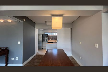 Apartamento para alugar com 180m², 2 quartos e 2 vagas Apartamento para alugar com 180m², 2 quartos e 2 vagasSala