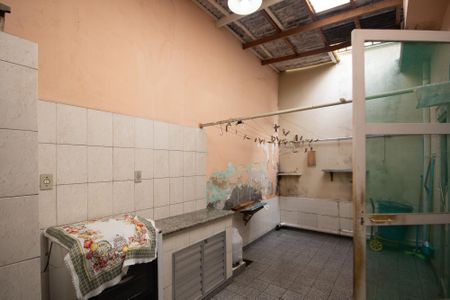 Casa à venda com 108m², 3 quartos e 1 vagaÁrea de Serviço