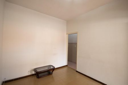 Casa à venda com 108m², 3 quartos e 1 vagaSala