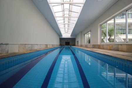 Apartamento à venda com 72m², 2 quartos e 1 vagaÁrea Comum - Piscina
