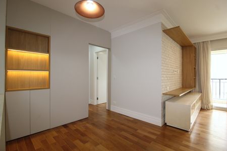 Apartamento à venda com 72m², 2 quartos e 1 vagaSala