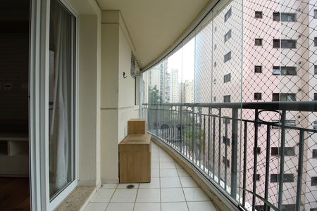Apartamento à venda com 72m², 2 quartos e 1 vagaVaranda