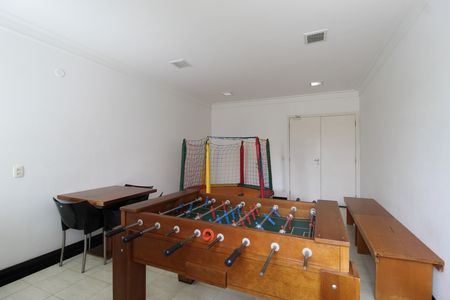 Apartamento à venda com 72m², 2 quartos e 1 vagaÁrea Comum - Salão de Jogos