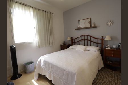 Apartamento à venda com 85m², 2 quartos e 2 vagasSuíte