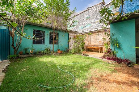 Casa para alugar com 90m², 2 quartos e 1 vagaQuintal