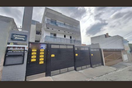 Apartamento à venda com 42m², 2 quartos e sem vaga Apartamento à venda com 42m², 2 quartos e sem vagaFachada