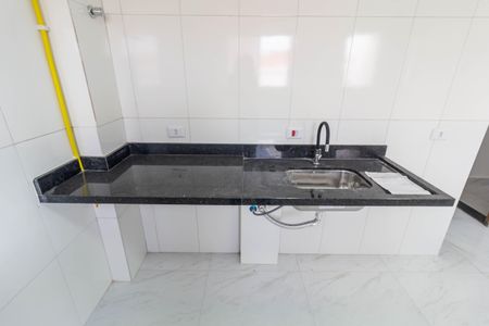 Apartamento à venda com 42m², 2 quartos e sem vaga Apartamento à venda com 42m², 2 quartos e sem vagaSala-Cozinha