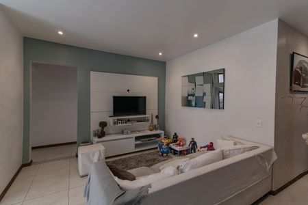 Apartamento à venda com 115m², 3 quartos e 1 vagaSala 