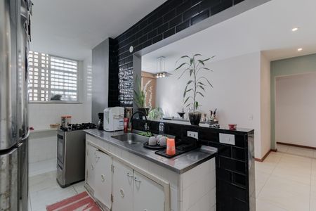 Apartamento à venda com 115m², 3 quartos e 1 vagaCozinha 
