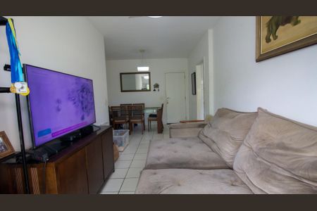 Apartamento à venda com 71m², 2 quartos e 1 vagaSala