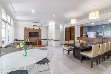 Apartamento à venda com 71m², 2 quartos e 1 vagaÁrea Comum - Salão Gourmet